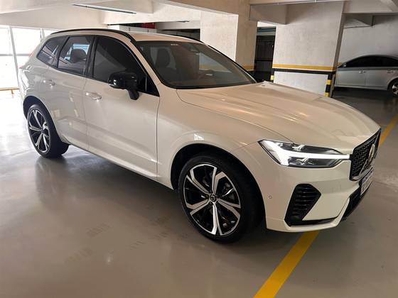 VOLVO XC60 2.0 T8 RECHARGE ULTIMATE DARK AWD GEARTRONIC